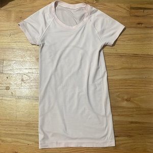 Lululemon Swiftly Tech